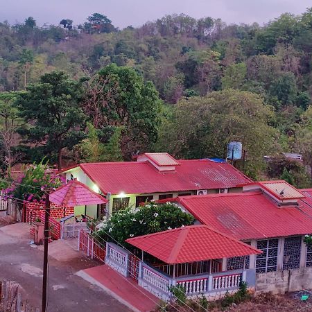 Jenjon Karjat Resort - One Bhk Premium Chalet With Optional Swimming Pool Exteriér fotografie